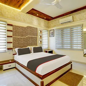 Collection O Lux Otel